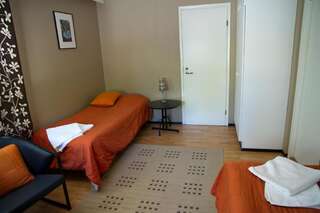 Отель Hotelli Kuppi Ilmajoki Двухместный номер с 1 кроватью или 2 отдельными кроватями-5